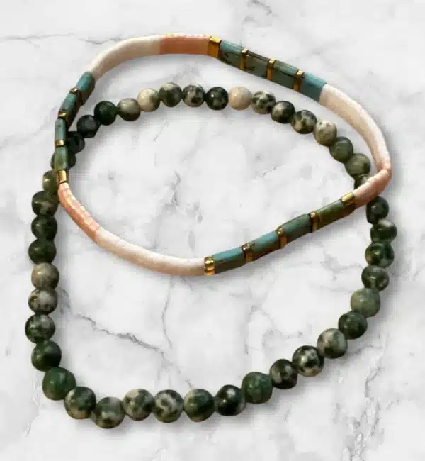 2 bracelets miyuki blanc et vert